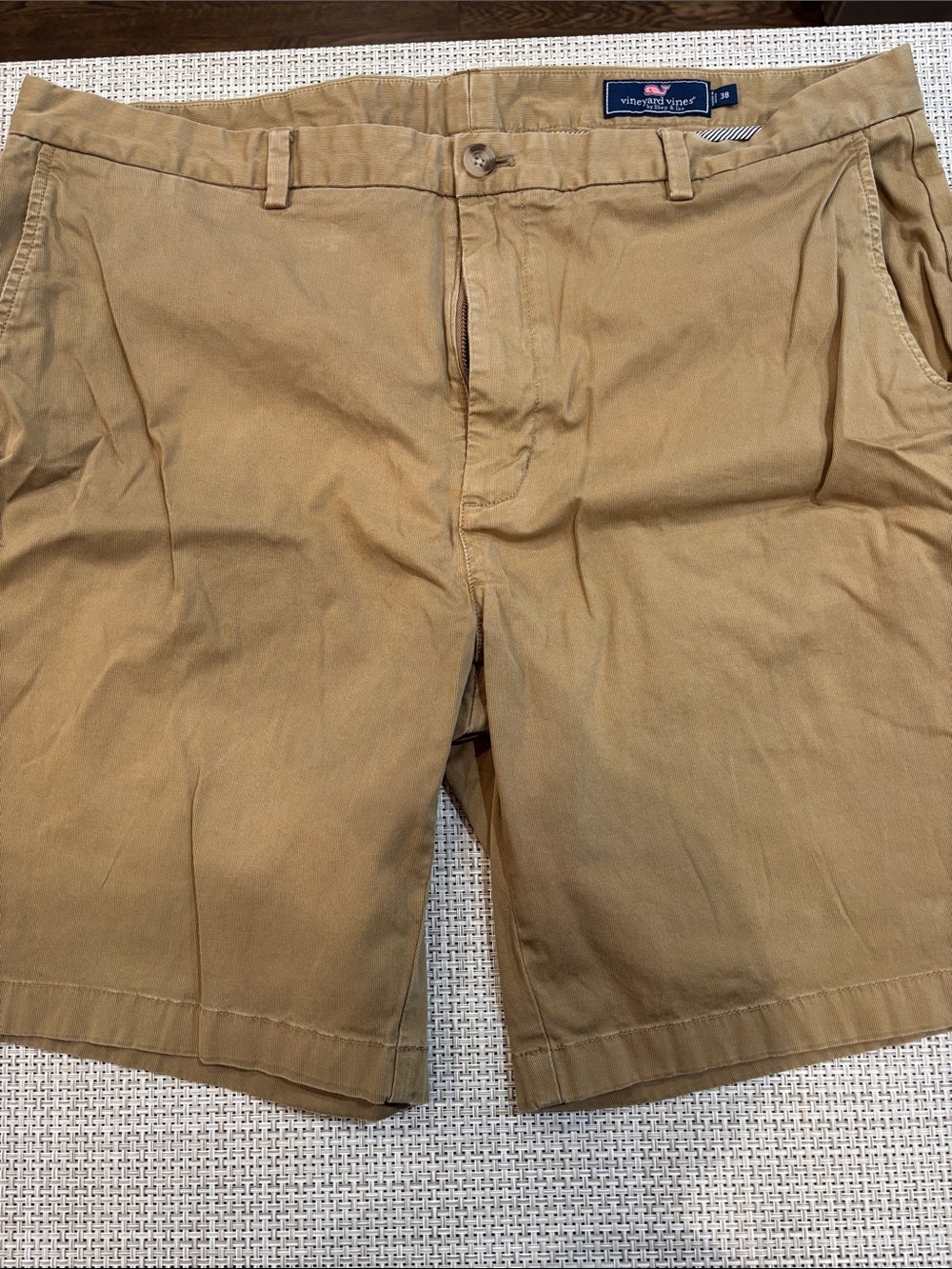 Vineyard Vines Men's Khaki Flat Front Shorts